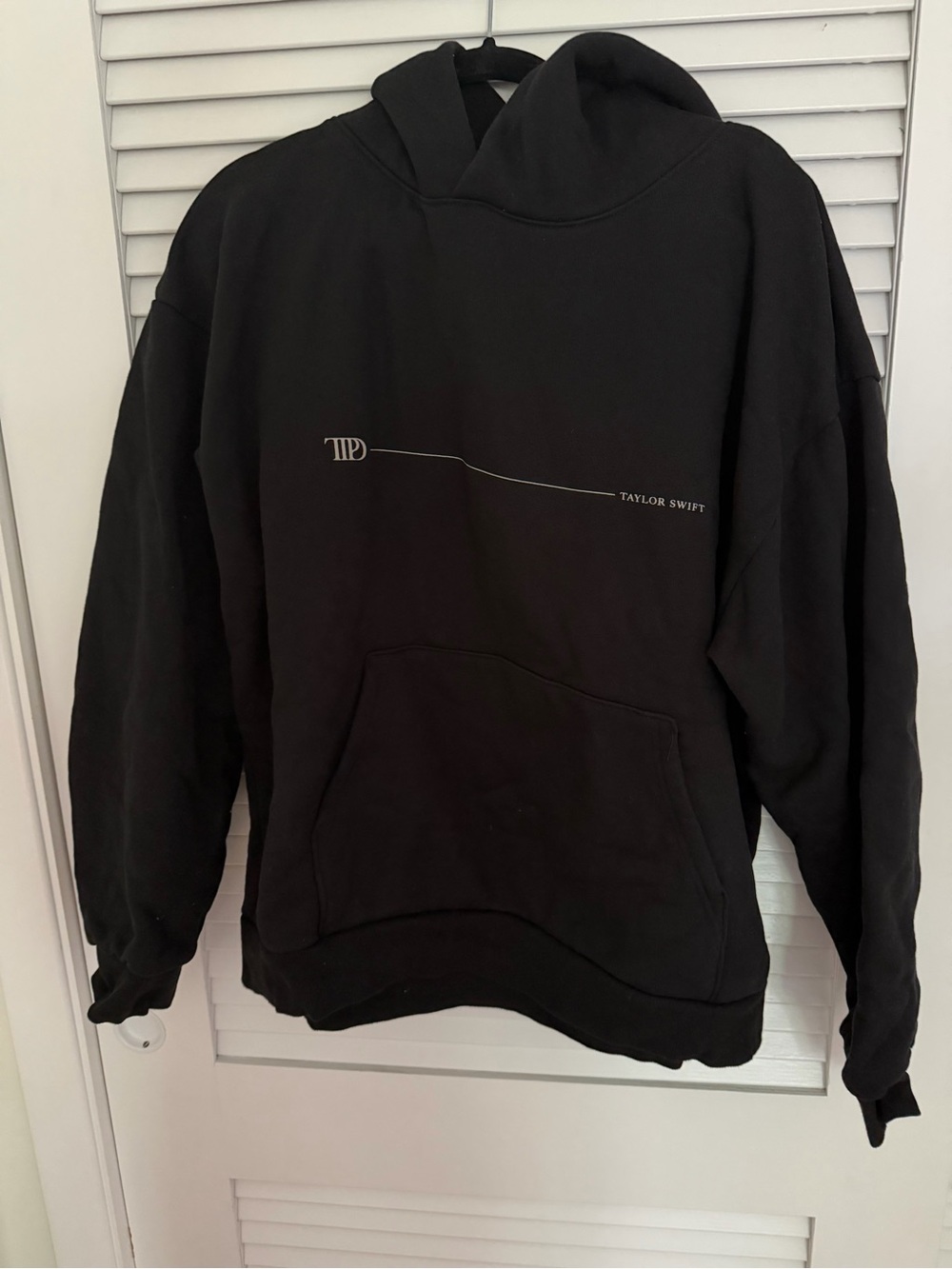Taylor Swift Black Crewneck Sweatshirt with Minimal Logo